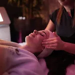 Szálloda Avalon & 5*