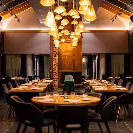 Avalon & Hotel 5*