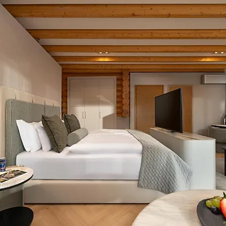 Avalon & 5* Miskolc