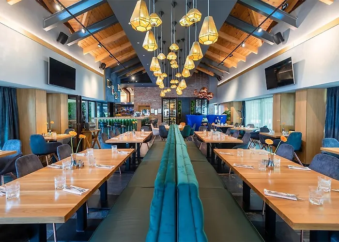 Hotell Avalon & Miskolc